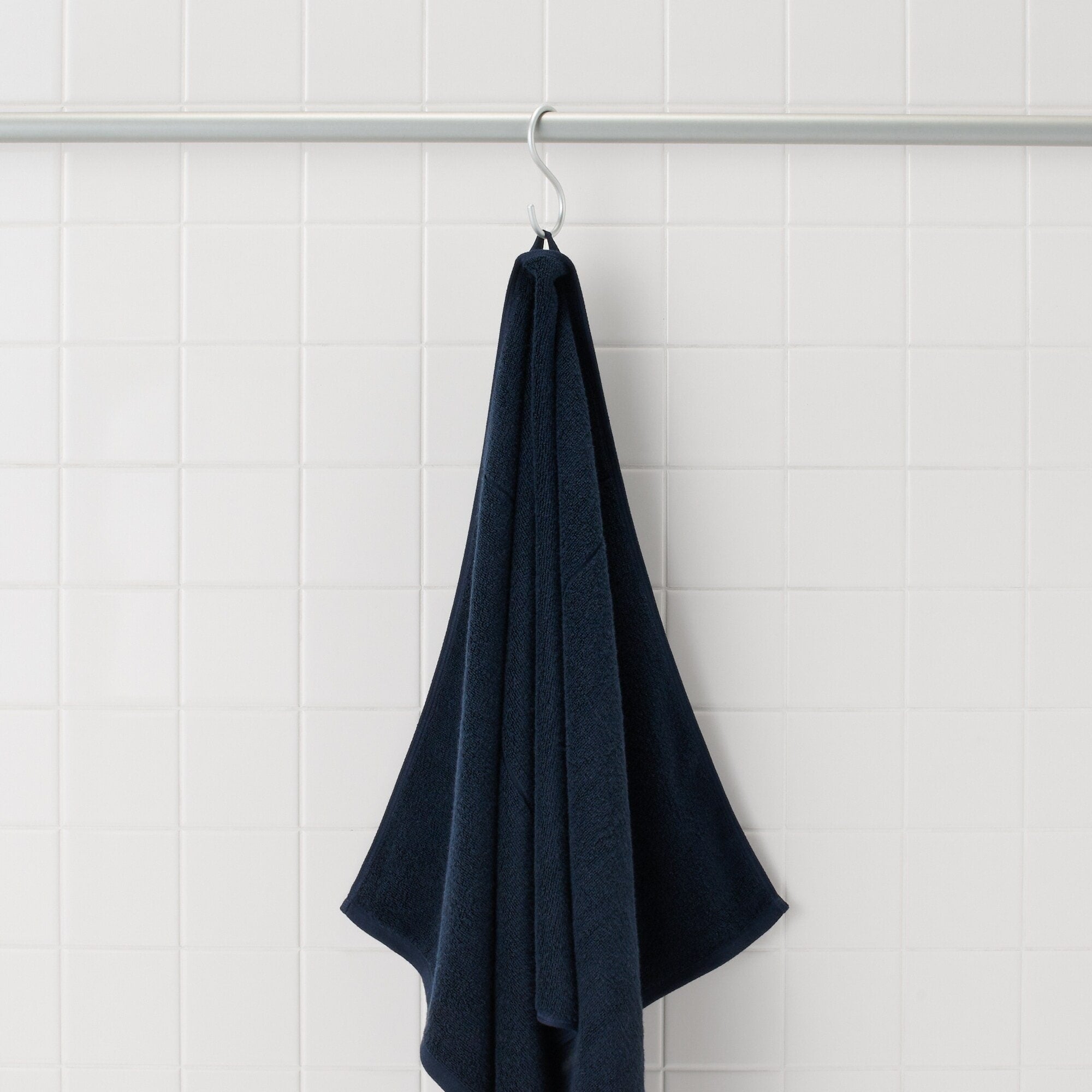 Twin Pile Small Bath Towel with Loop
