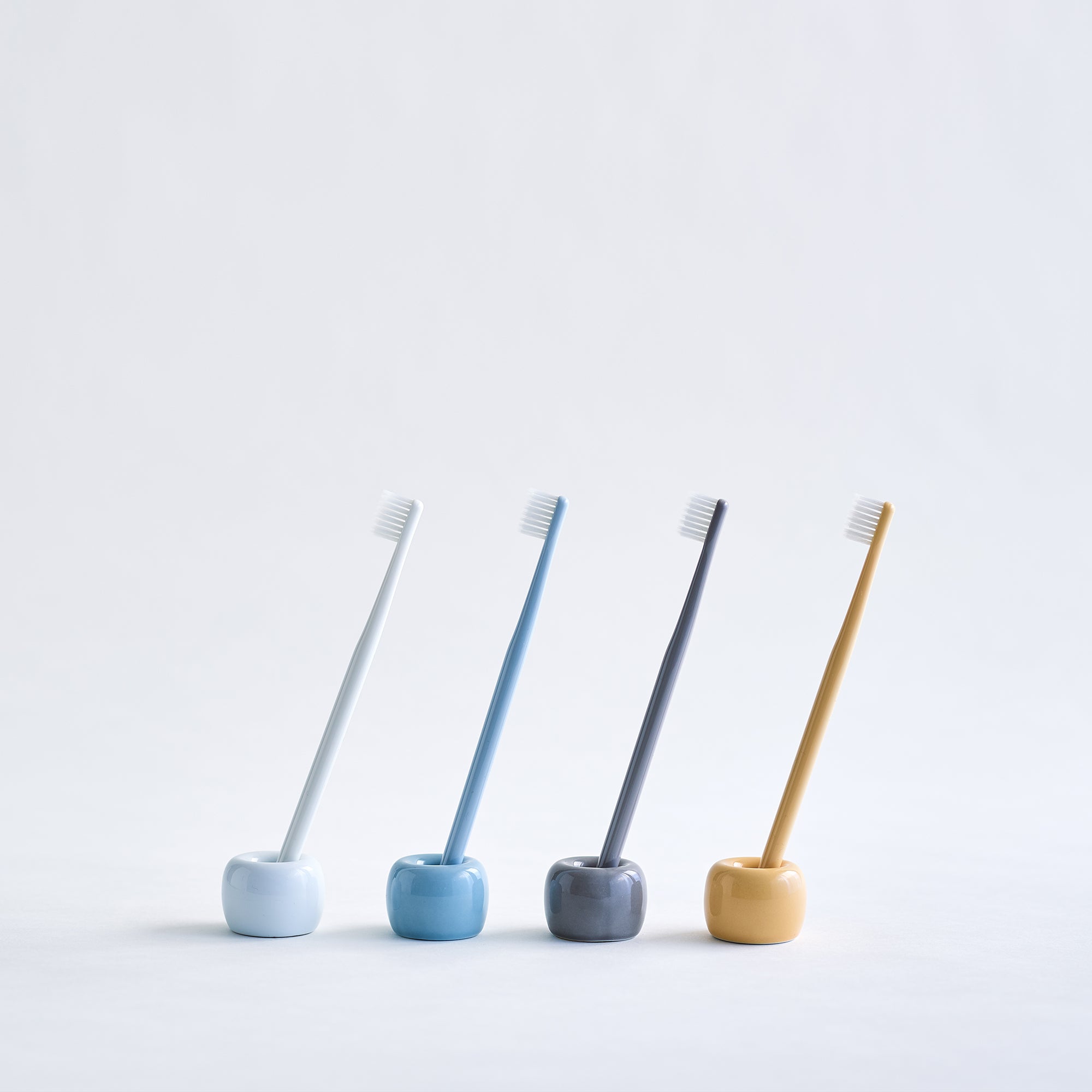 Porcelain Toothbrush Stand
