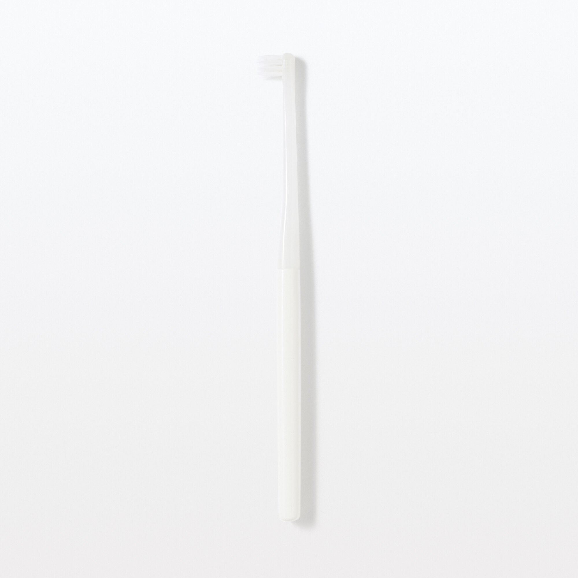 Replaceable Head Compact Soft Toothbrush - White