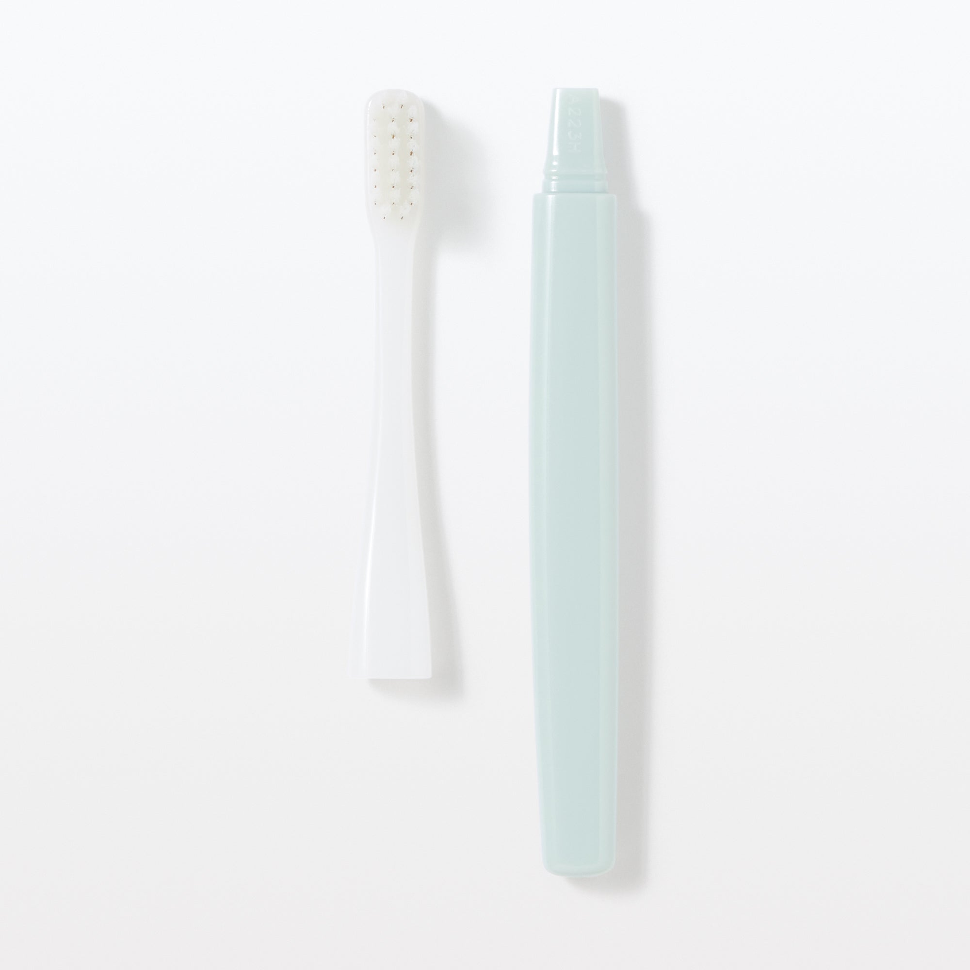 Replaceable Head Medium Toothbrush - Blue