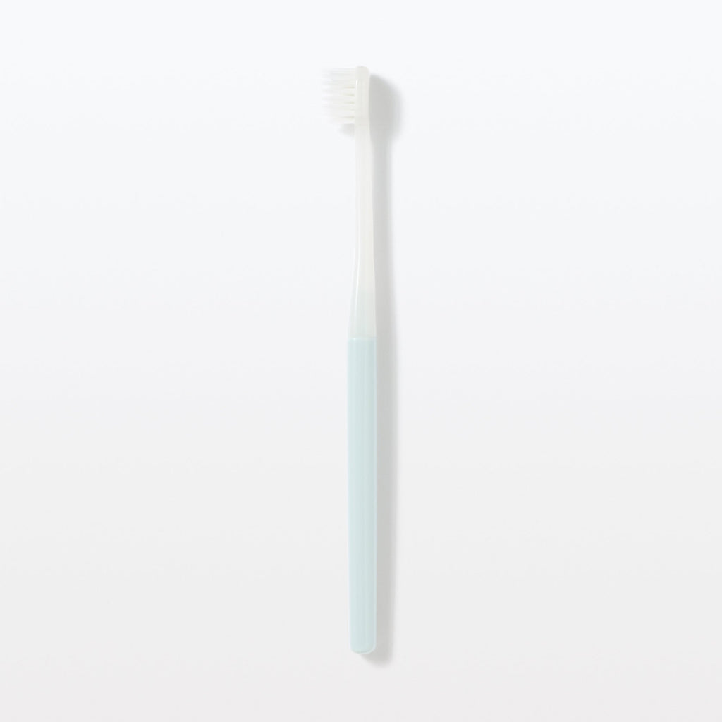 Replaceable Head Wide Soft Toothbrush - Blue