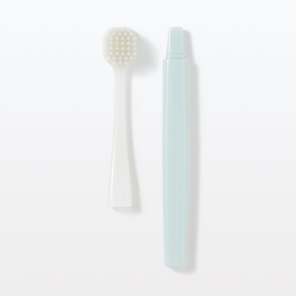 Replaceable Head Wide Soft Toothbrush - Blue