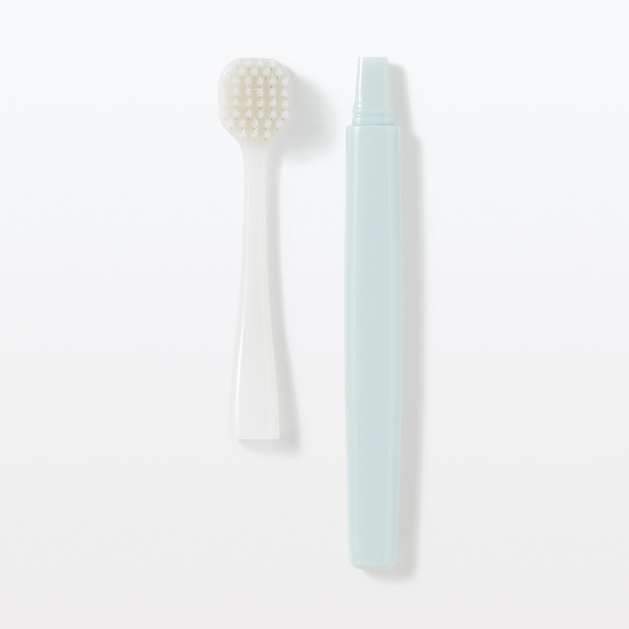 Replaceable Head Wide Soft Toothbrush - Blue