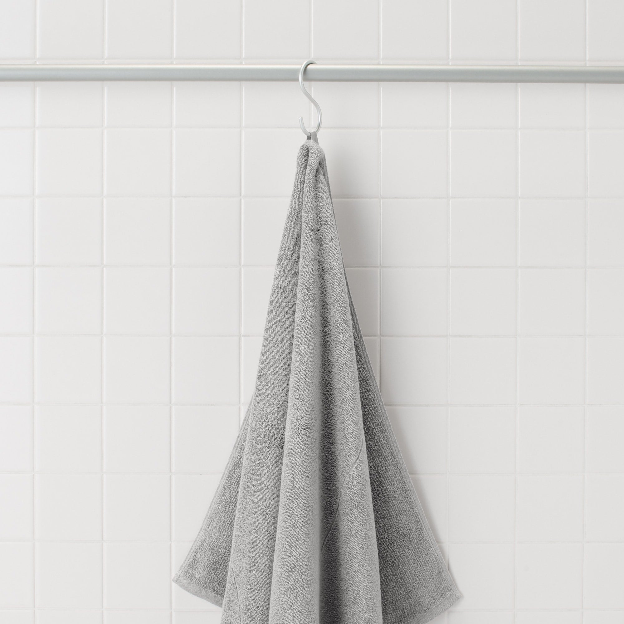 Twin Pile Bath Towel with Loop