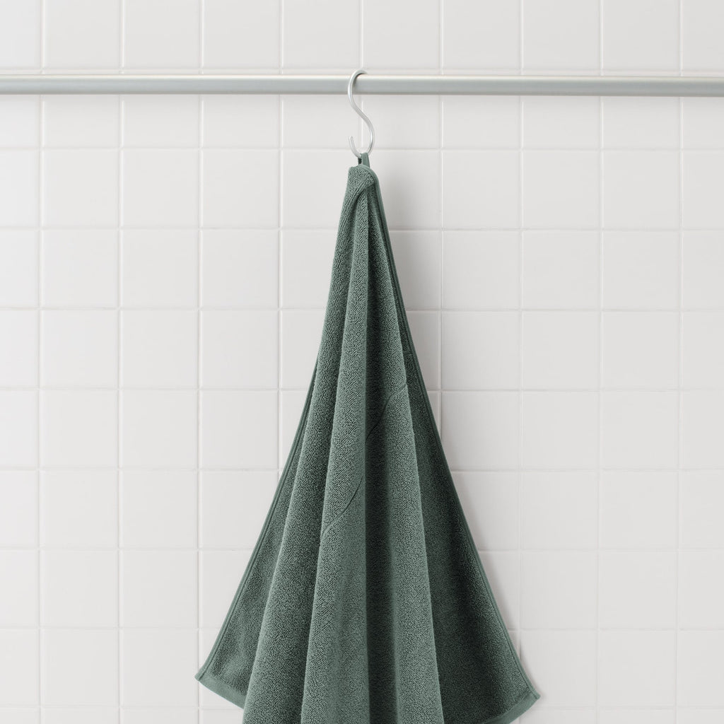 Twin Pile Bath Towel with Loop