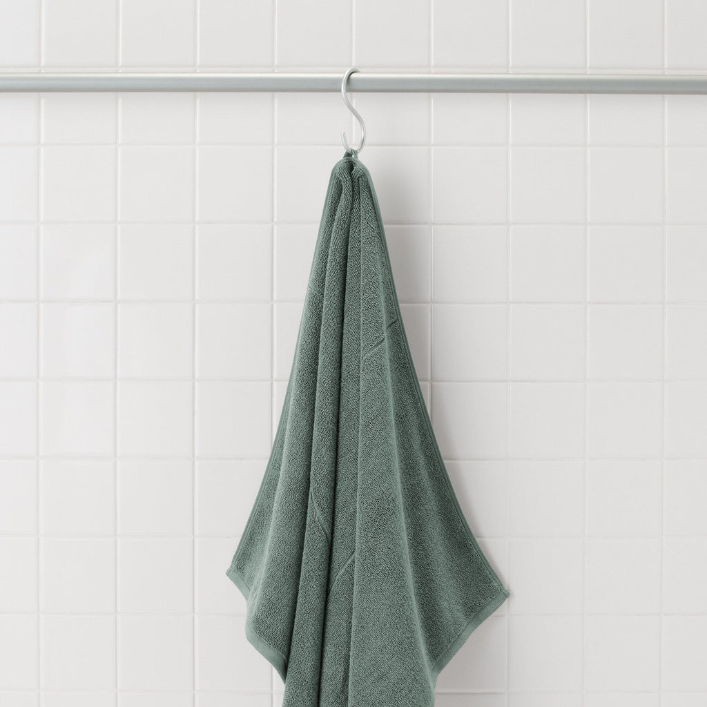 Twin Pile Small Bath Towel with Loop