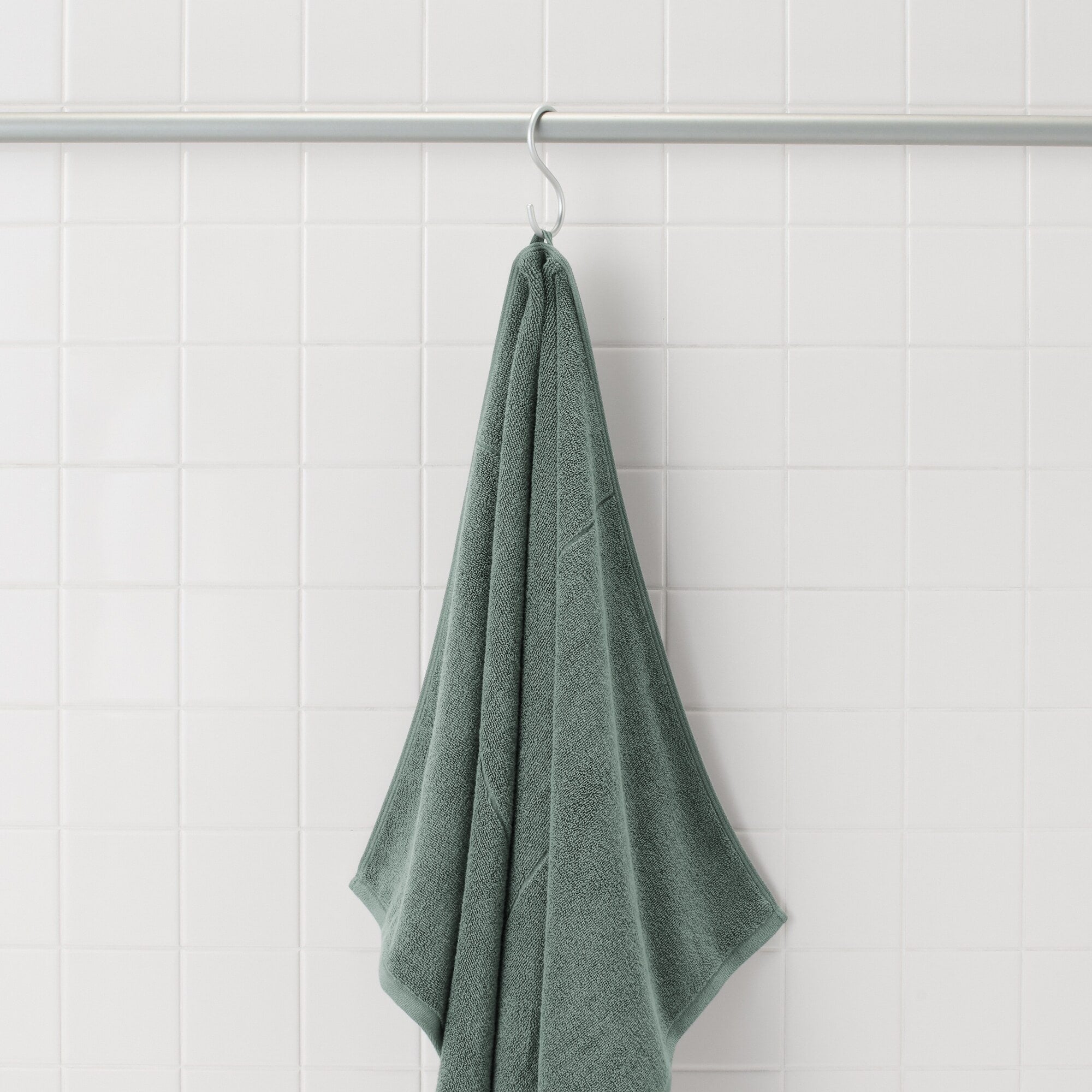 Twin Pile Small Bath Towel with Loop