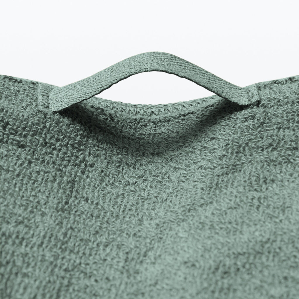 Twin Pile Bath Towel with Loop